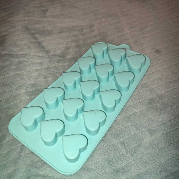 Quality Silicone Baking Mould Hearts 15 Compartments Candy Chocolate Heart blue - Picture 3 of 5